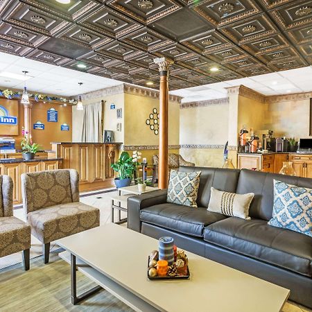 Days Inn By Wyndham Fort Lauderdale-Oakland Park Airport N Zewnętrze zdjęcie