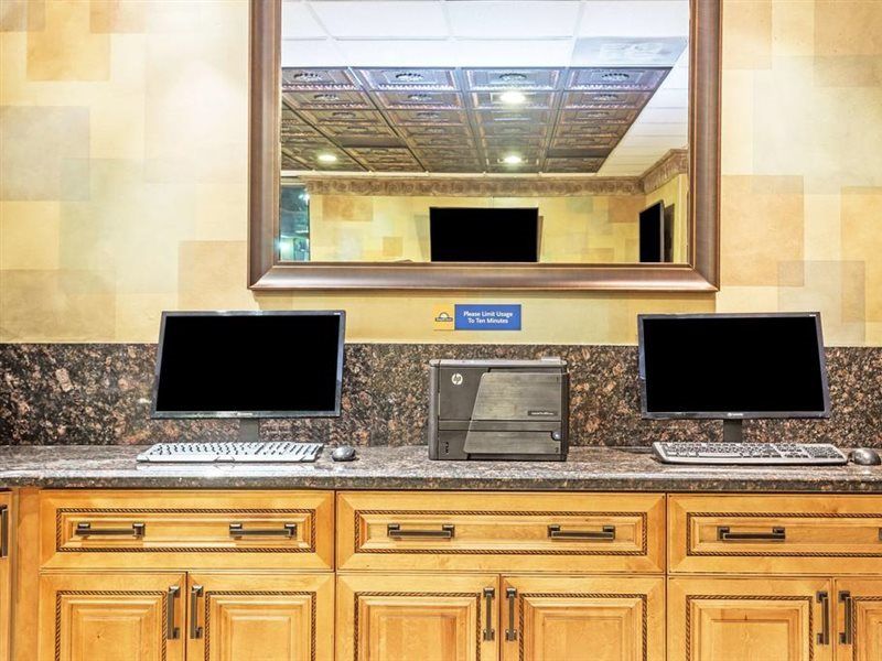 Days Inn By Wyndham Fort Lauderdale-Oakland Park Airport N Zewnętrze zdjęcie